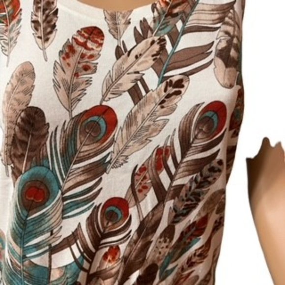 Sleeveless Sweater - Picture 6 of 6